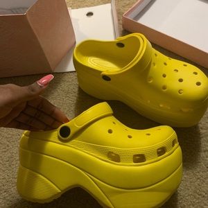 Platform crocs